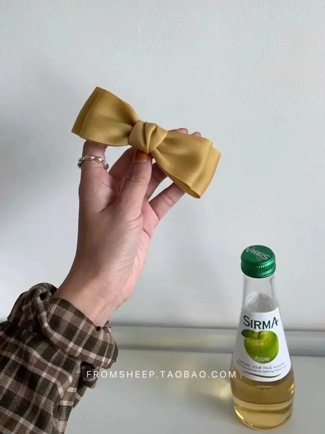 Korean Fashion Bow Spring Hair Clips Elegant Headwear Girls Black Pink Hair Pin Simple Spring Barrettes Hair Accessories